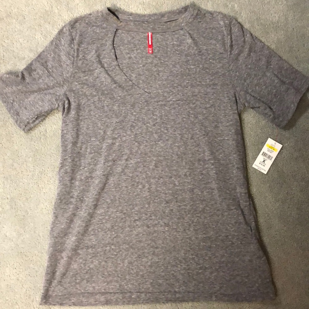 Gray top